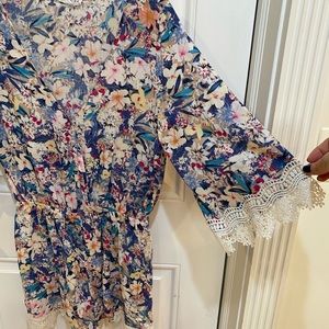 Love Riche Long-Sleeved Multicolored Floral Romper with Lace Detail, Size Large
